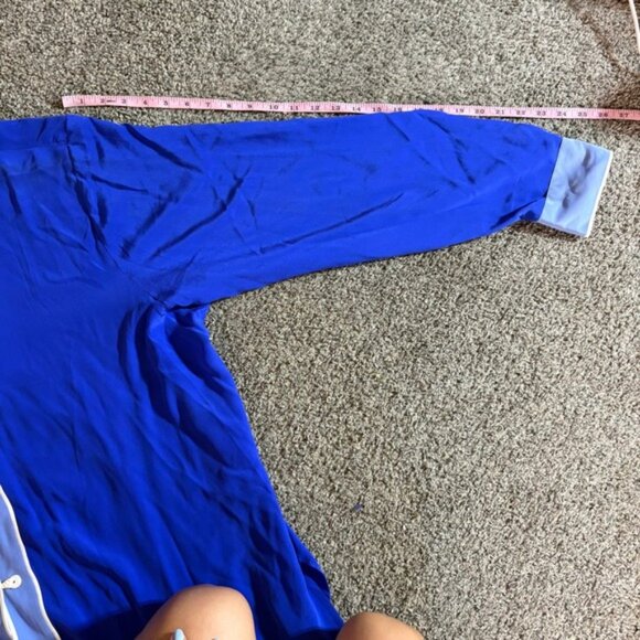 Bob Mackie Royal Blue Floral Embroidered Mandarin Collar Asian Style Top 2x - Picture 6 of 9